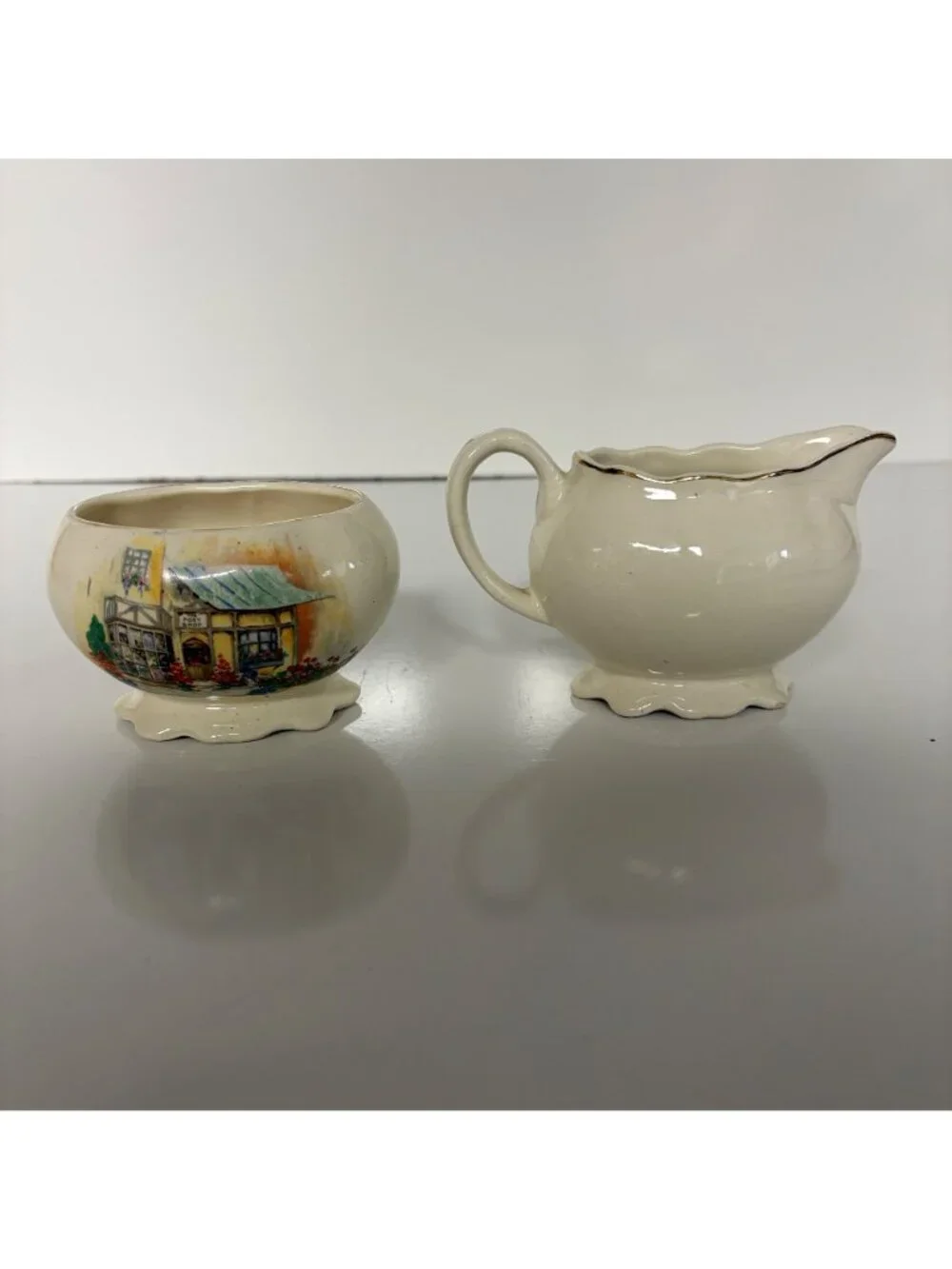 Lancaster Sandland Creamer & Sugar Bowl Set English Ware Cottage Gold Trim VTG